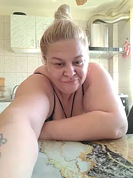 AriannaMilf webcam