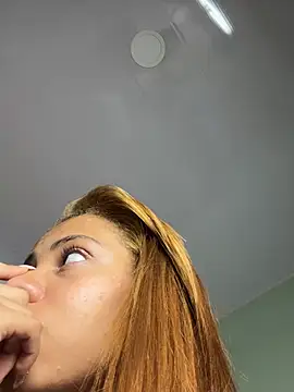 yumi_hanna webcam