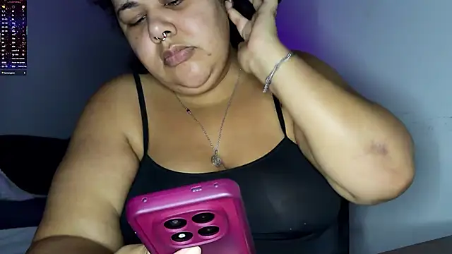 xlatinastar webcam