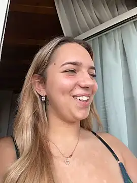 Naomi-Klein webcam