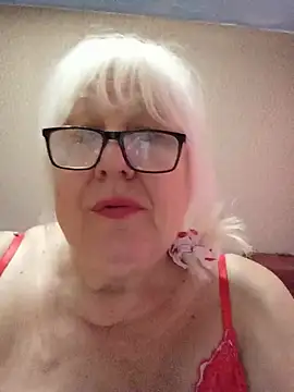 Alexia64231 live cam on StripChat