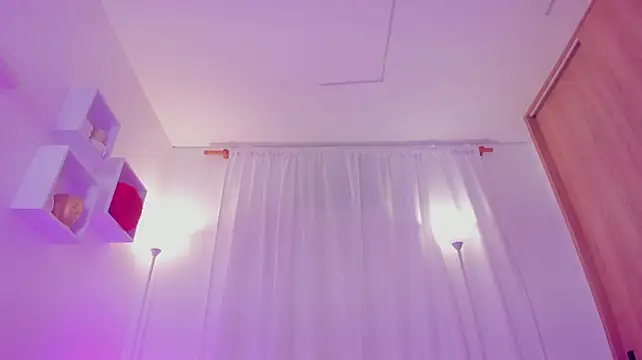 Aishapeyton_ webcam