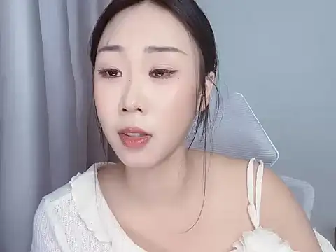 diudiu622 webcam