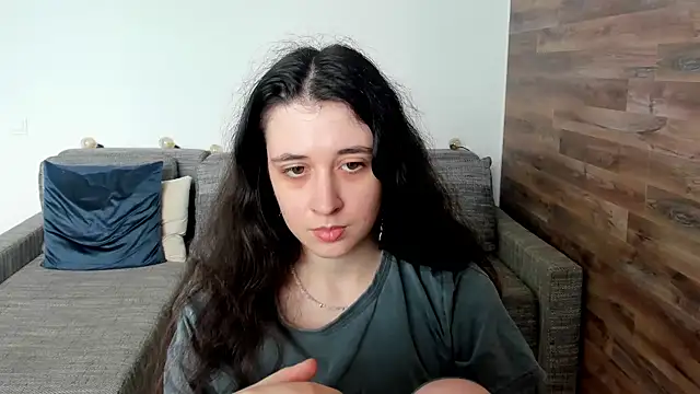 Lisa_witty webcam