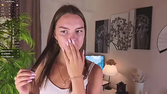 Nicole_Keller webcam