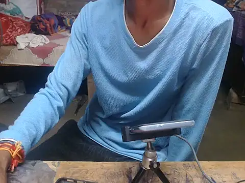 HotAarya webcam