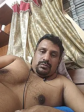 Love70120 webcam