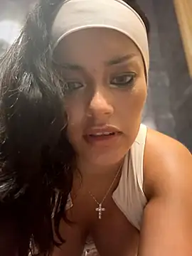 Risky_Workouts live sex cam