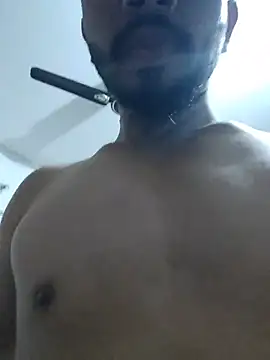 Punekarmanoj97 webcam