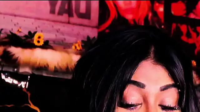 indian_dreamgirl webcam