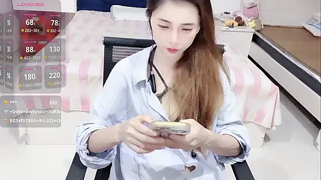 miaomiao-99 webcam