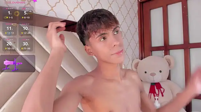 kaelsoft_ (M twink) - show open my ass