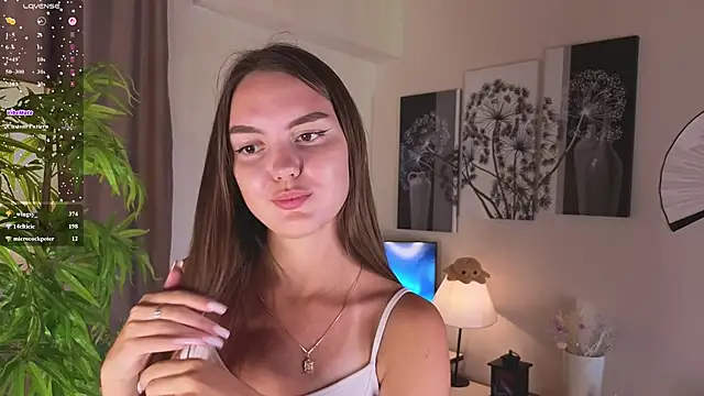 Nicole_Keller webcam