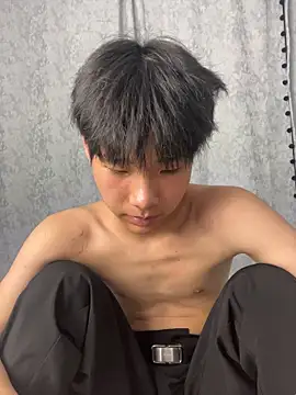 guoguo18 (M twink) - #asian #bisexuals #brunettes #chinese #cock-rating #cumshot #dirty-talk #handjob #hd #middle-priced-privates #mobile #new #orgasm #sexting #skinny #small-audience #spy #twinks