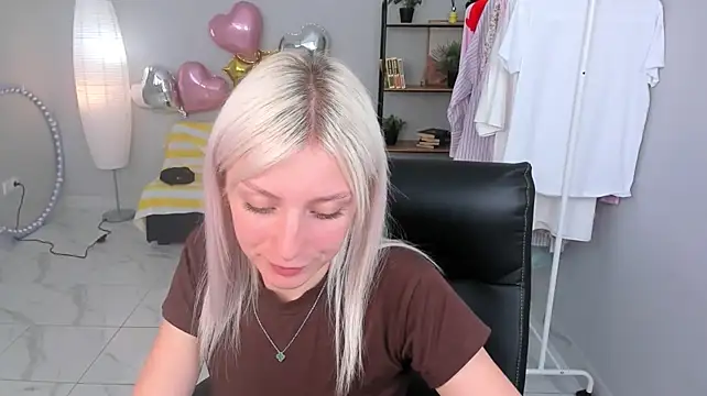 HarleeMcIntosh webcam
