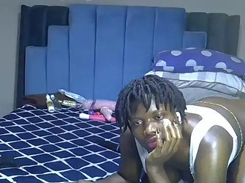 melanin_moon webcam
