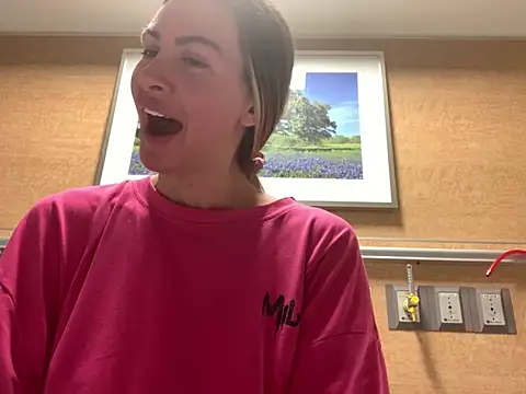 TheFitFreak live sex cam