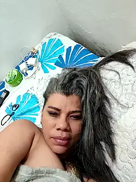 vikyadams webcam