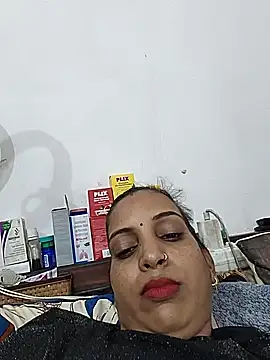 Sexy-Kajal2 webcam