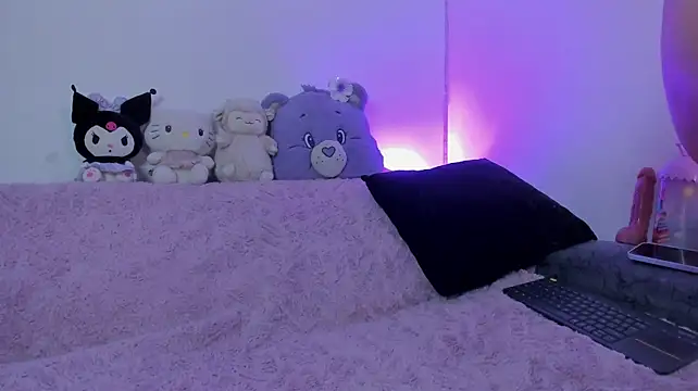LucieAngels webcam