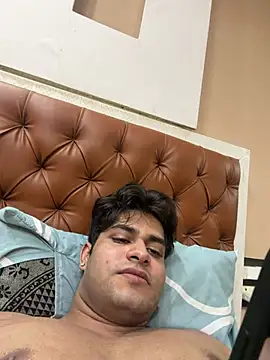 Vihaaanfucks webcam