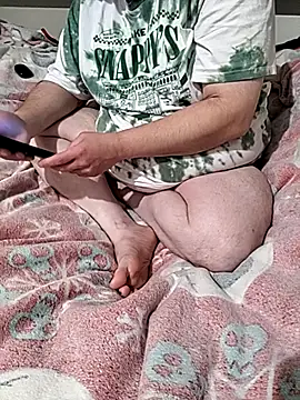hotmessmnstr webcam