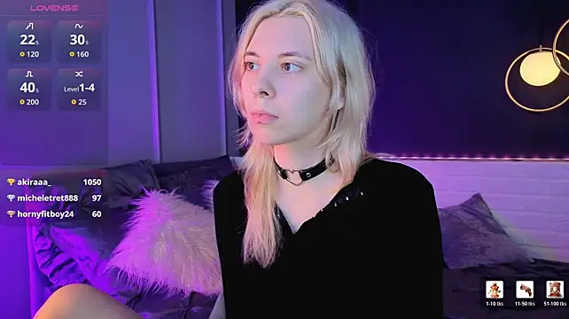 Camilla_Evers webcam