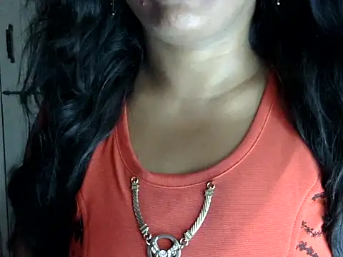 Zara_Sidd webcam