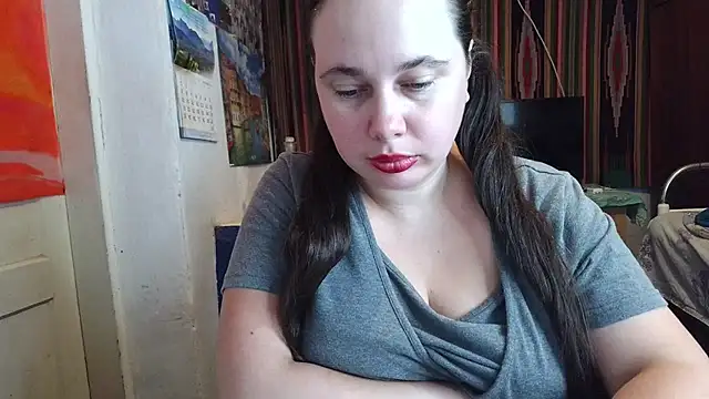 Cora_Maro webcam