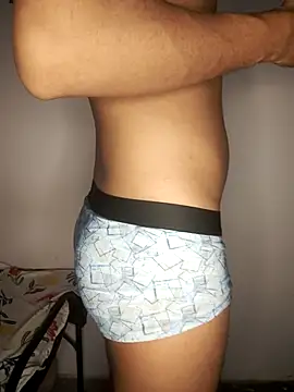 nikibabu7 webcam