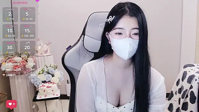 Nina_777_ webcam