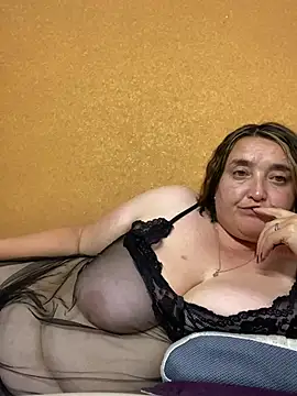 LiluHot light skin cam model