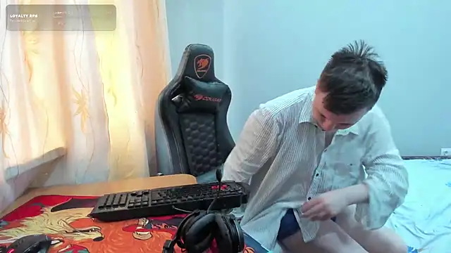 iliaskrislove webcam