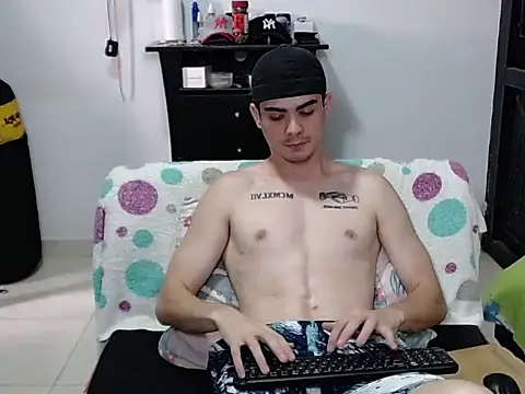 Zac_Efront webcam
