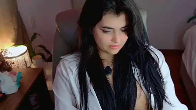 Nannicutee webcam