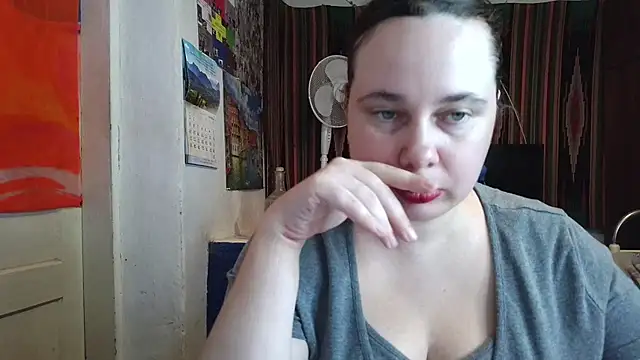 Cora_Maro webcam