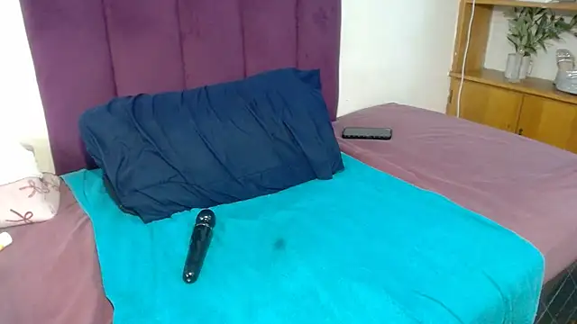 Juicy-luciey webcam