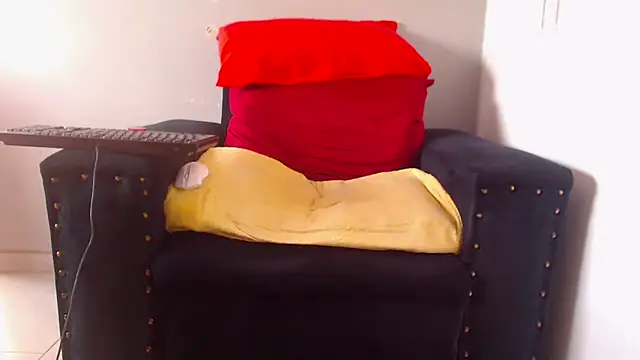zuluboyxx webcam