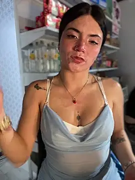 PamelaJonsom_ webcam