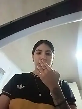 AylinLove_ webcam