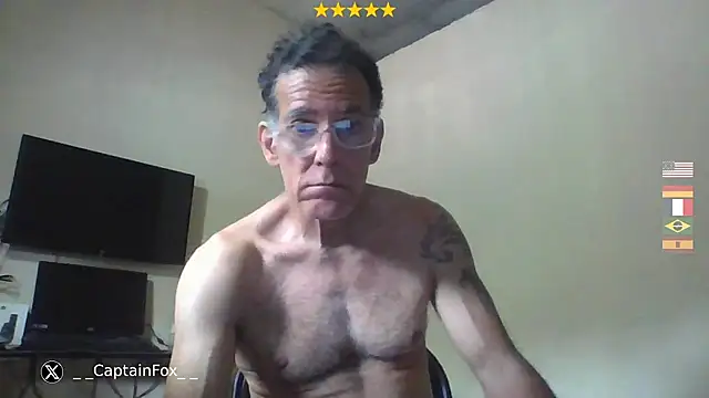 CaptainFox webcam