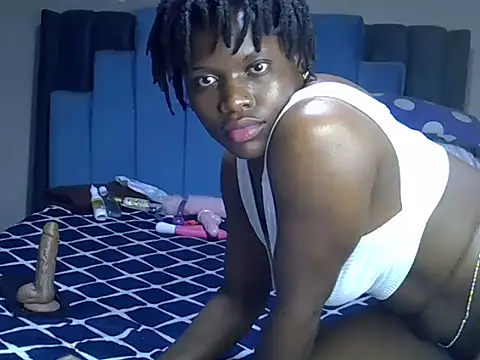 melanin_moon webcam