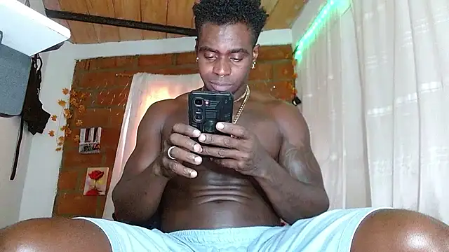 angel_bonbom webcam