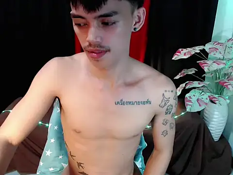 urhunky_boy webcam