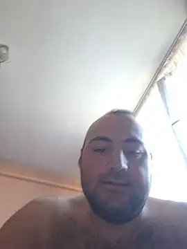 StrictBobby webcam