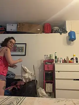 ladyturtle webcam
