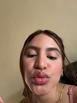 ViankaRose webcam