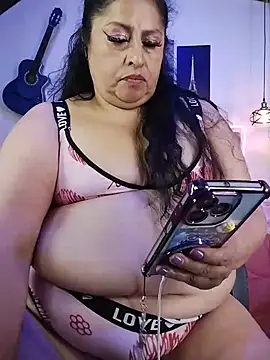 Keyla01_ live cam on StripChat