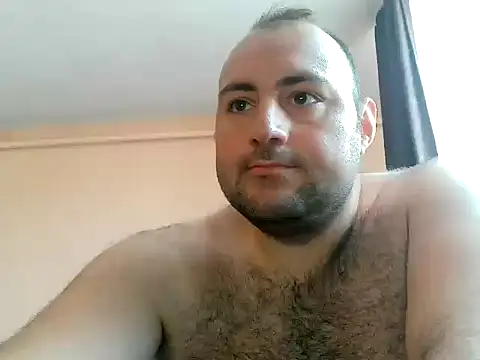 StrictBobby webcam