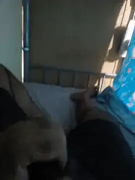 Gururonny07 webcam